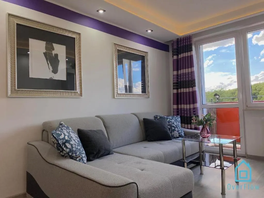 Violet Apartment - 10 Min To Old Town Gdansk,Pkp & Shopping Mall 0*, غدانسك بولندا