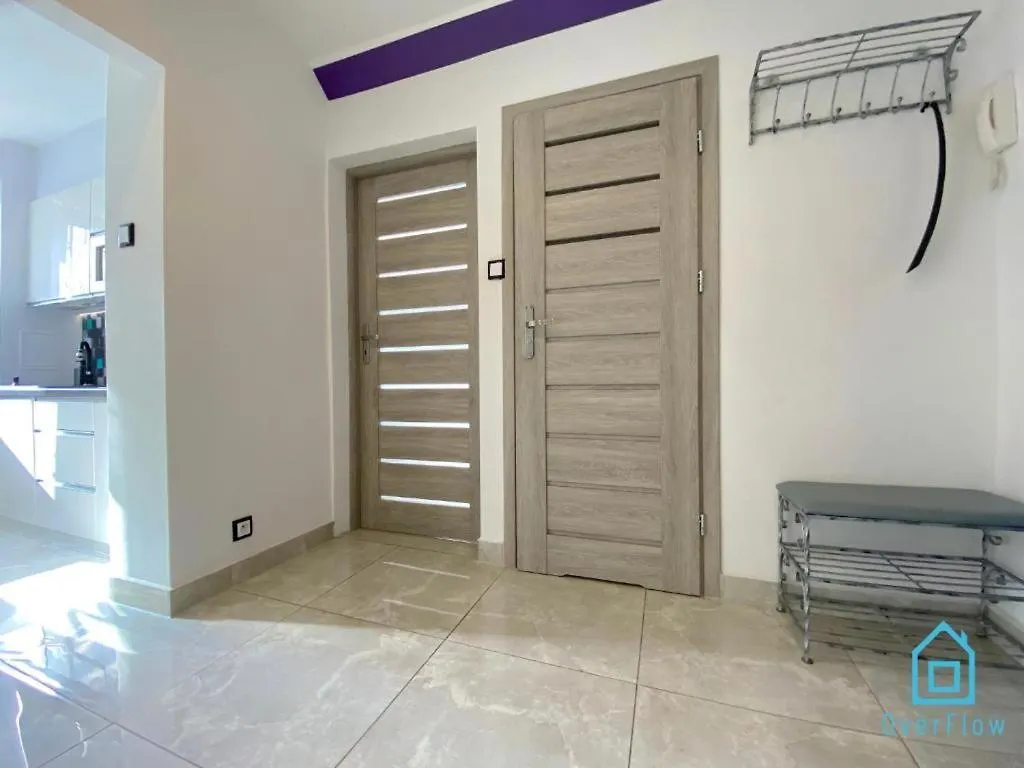 Violet Apartment - 10 Min To Old Town Gdansk,Pkp & Shopping Mall  غدانسك