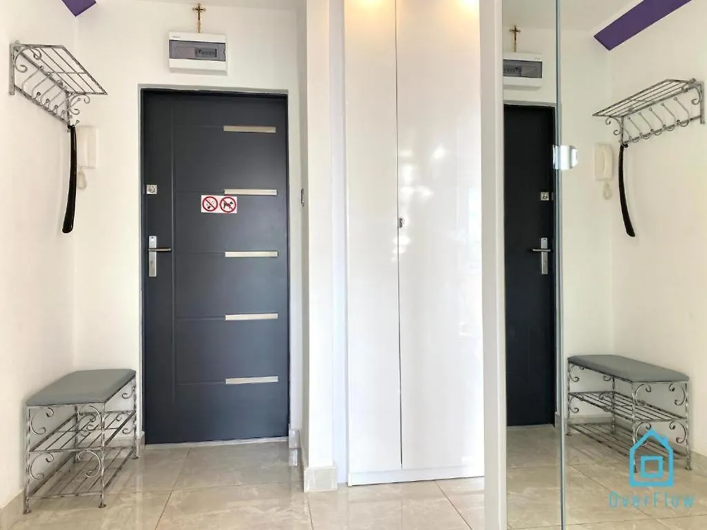 Violet Apartment - 10 Min To Old Town Gdansk,Pkp & Shopping Mall