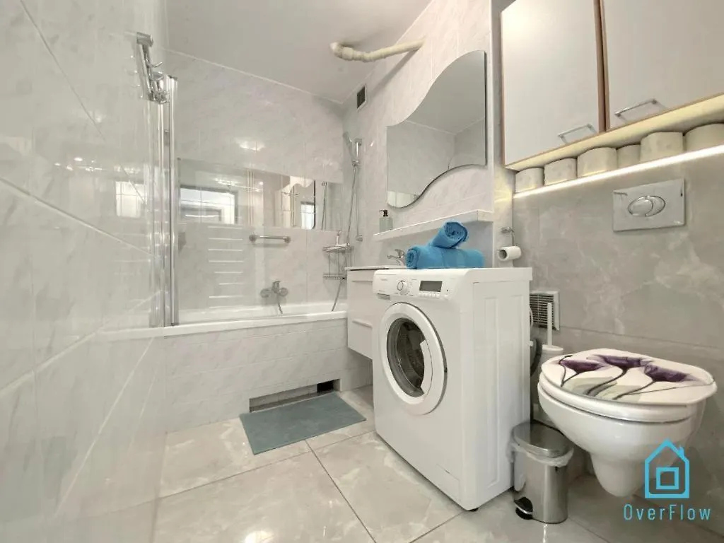 Violet Apartment - 10 Min To Old Town Gdansk,Pkp & Shopping Mall